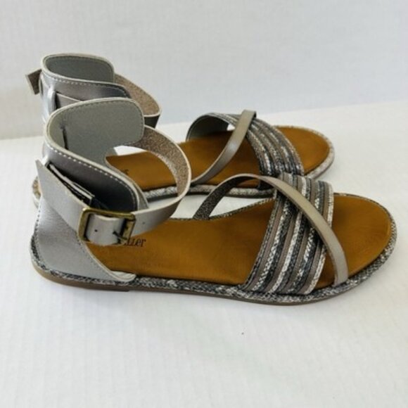 Olivia Miller Women Sandals Kailey Pewter Snakeskin Style Buckle Flats Size 11 - Picture 11 of 16